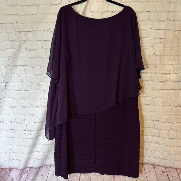 Scarlett Sleeveless Cape Sheath Night Out Dress Size 20W - Picture 3 of 4